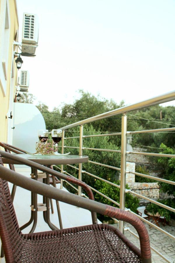 Alegria Apartments Gaios Dış mekan fotoğraf
